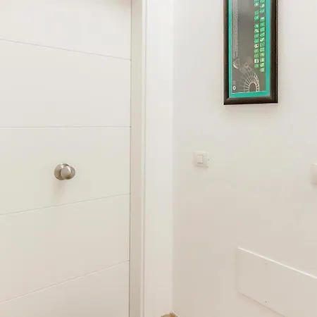The Nest B Апартаменты